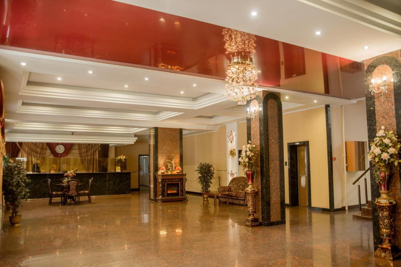 Dniprovski Zori Kremenchuk Exterior foto